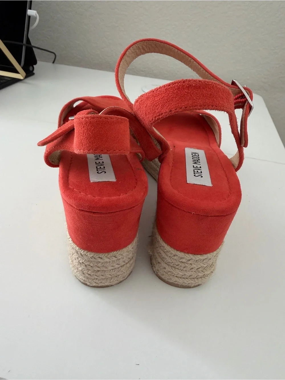 Steve Madden add perfect